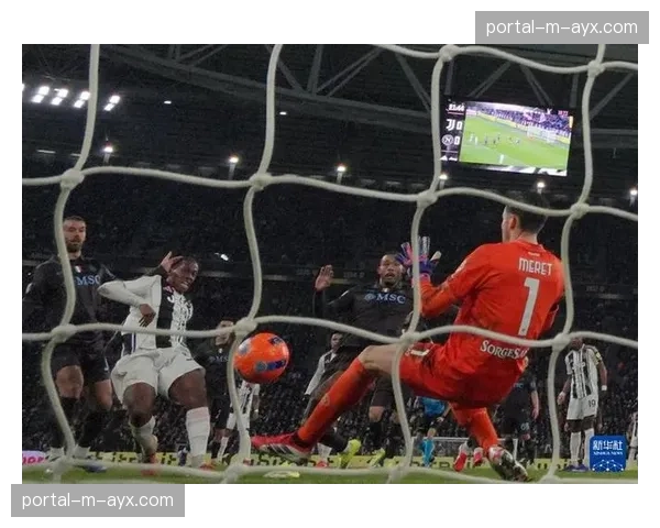 克瓦拉茨赫利亚世界波！那不勒斯客场领先尤文图斯